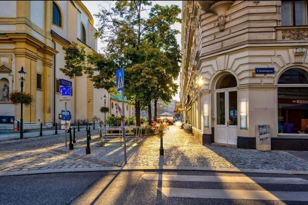 Your Sunny Home Away From Home Wien Exteriör bild