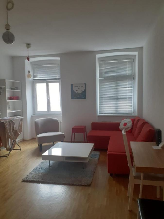 Your Sunny Home Away From Home Wien Exteriör bild